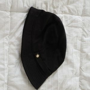 Black J crew Hat